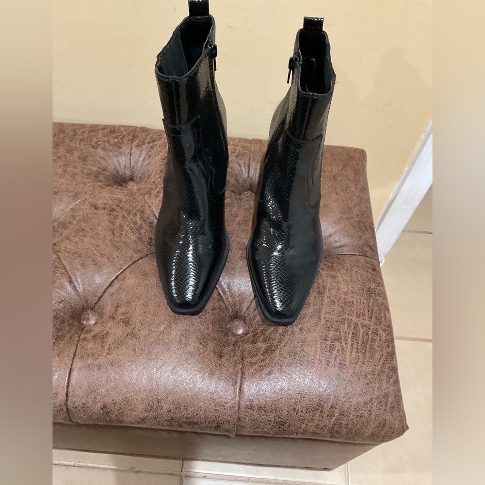 Mix No. 9 Snakeskin Ankle Boots Size 10 – Worn Once 👢✨